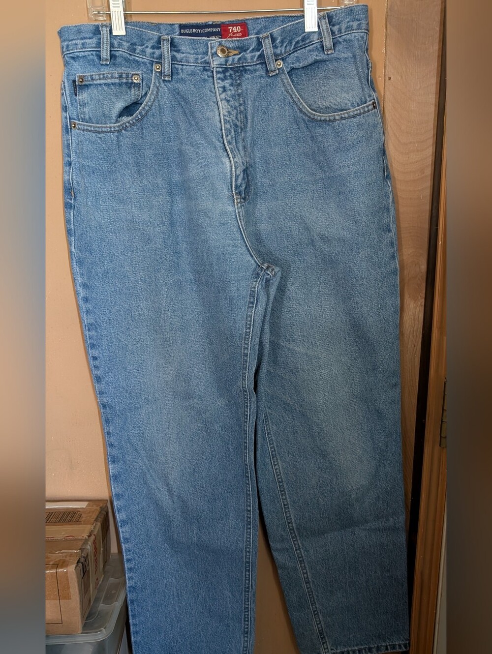 BUGLE BOY MEN'S VINTAGE GOLD CREST 740 RELAXED FIT JEANS 33x30